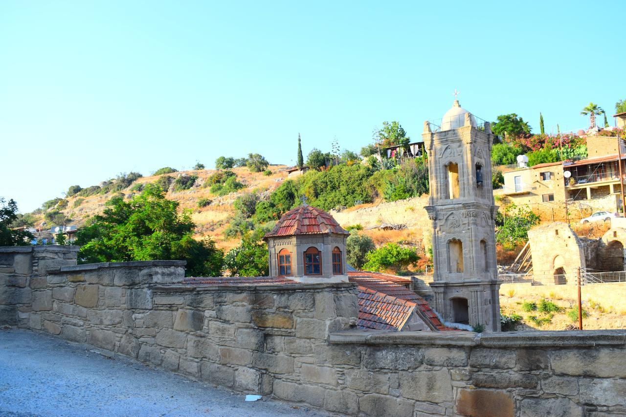 Vasilopoulos House Tochni Exterior photo